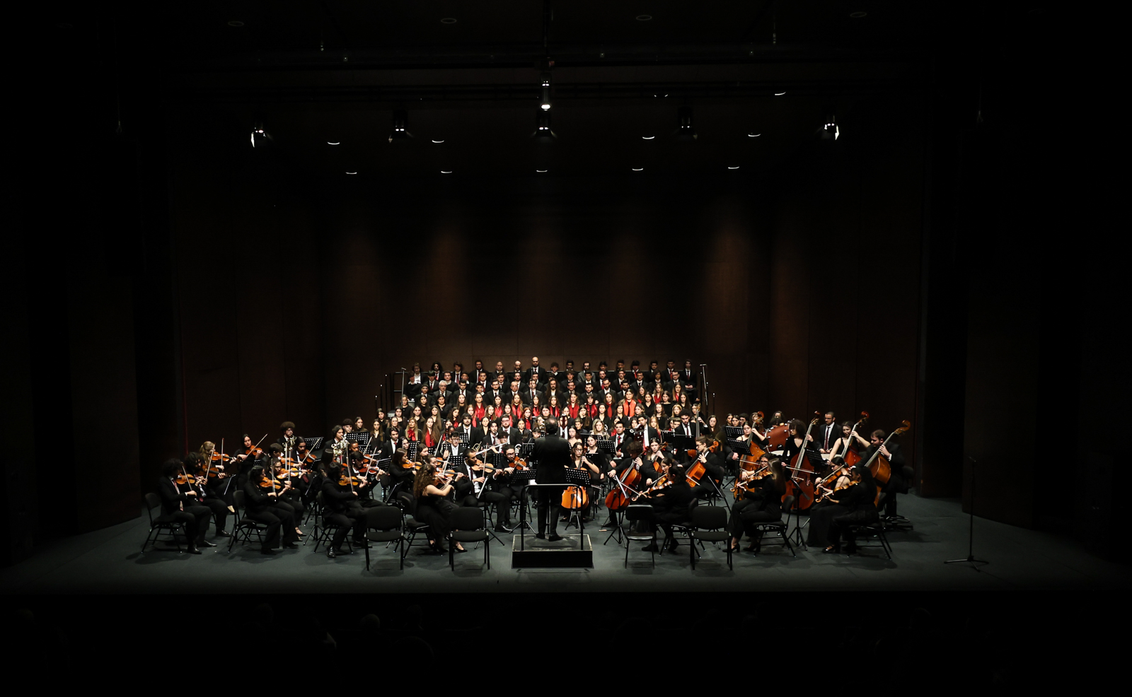 Thumbnail da galeria Concerto 50 Anos - Guimarães